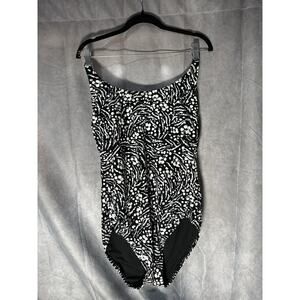 Hurley One Piece Swimsuit Women's Large Black White Cheeky Crossover Back XXL